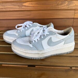 Nike Women's White and Light Gray Sneakers